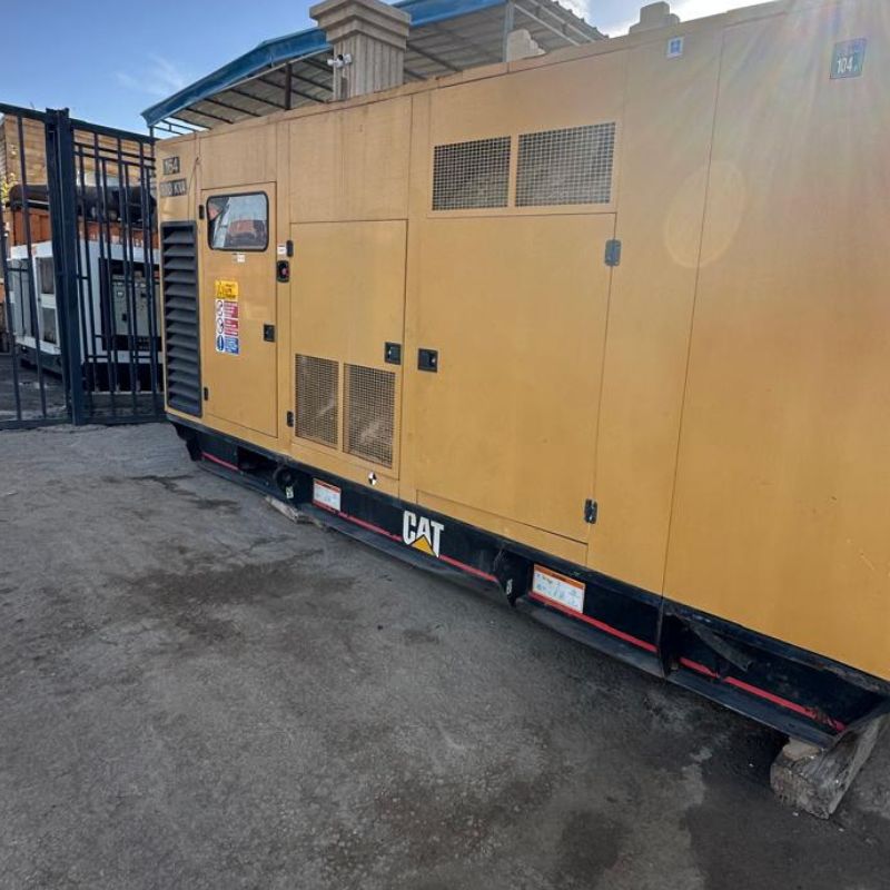 Cat 3412 ,800 kVA ,10,000 H Good Used Generator