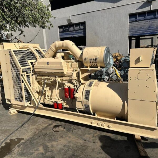 Good Used Cummins KTTA 19 G ,450 kw ,60 HZ
